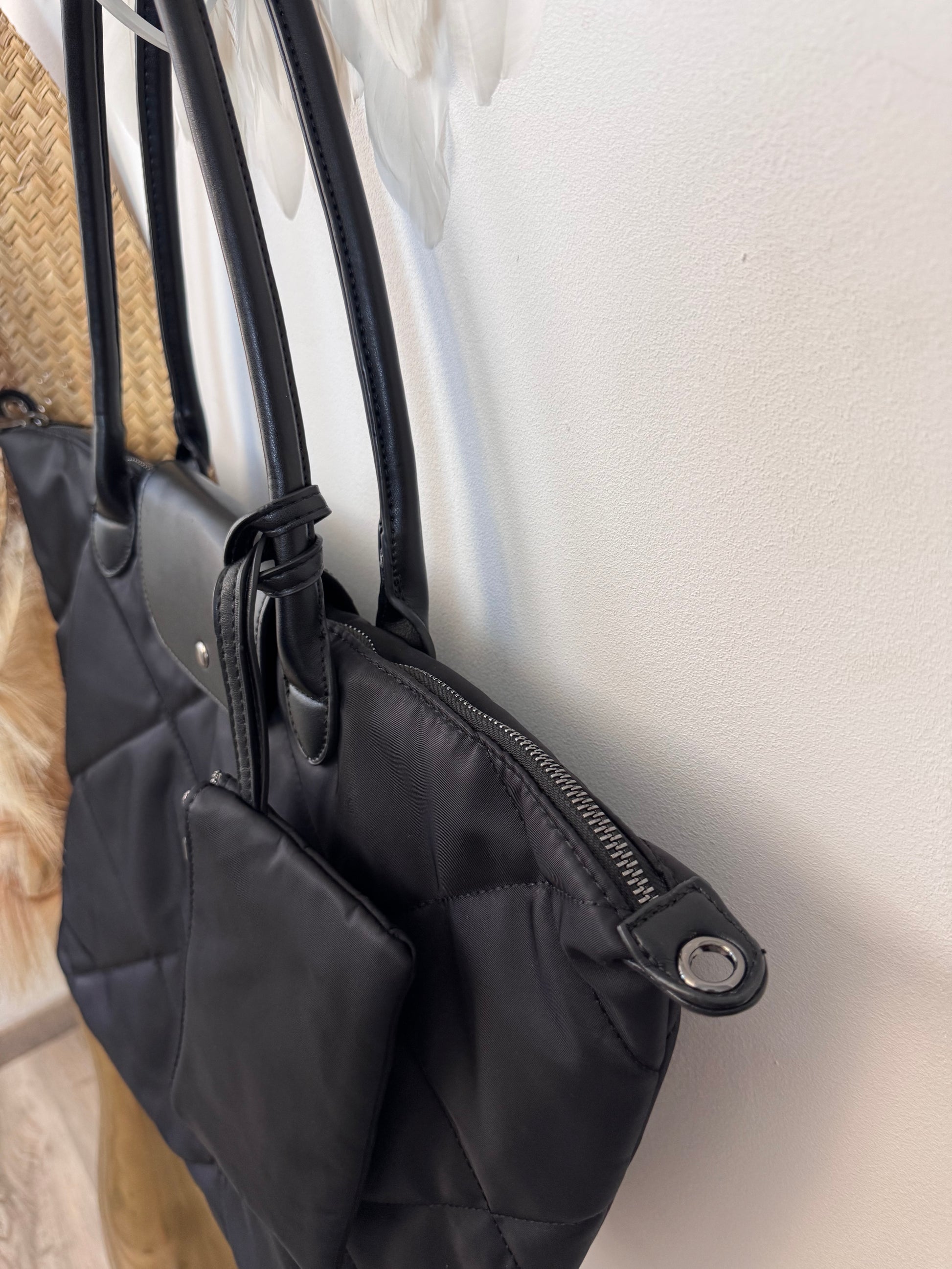 Sac noir matelassé