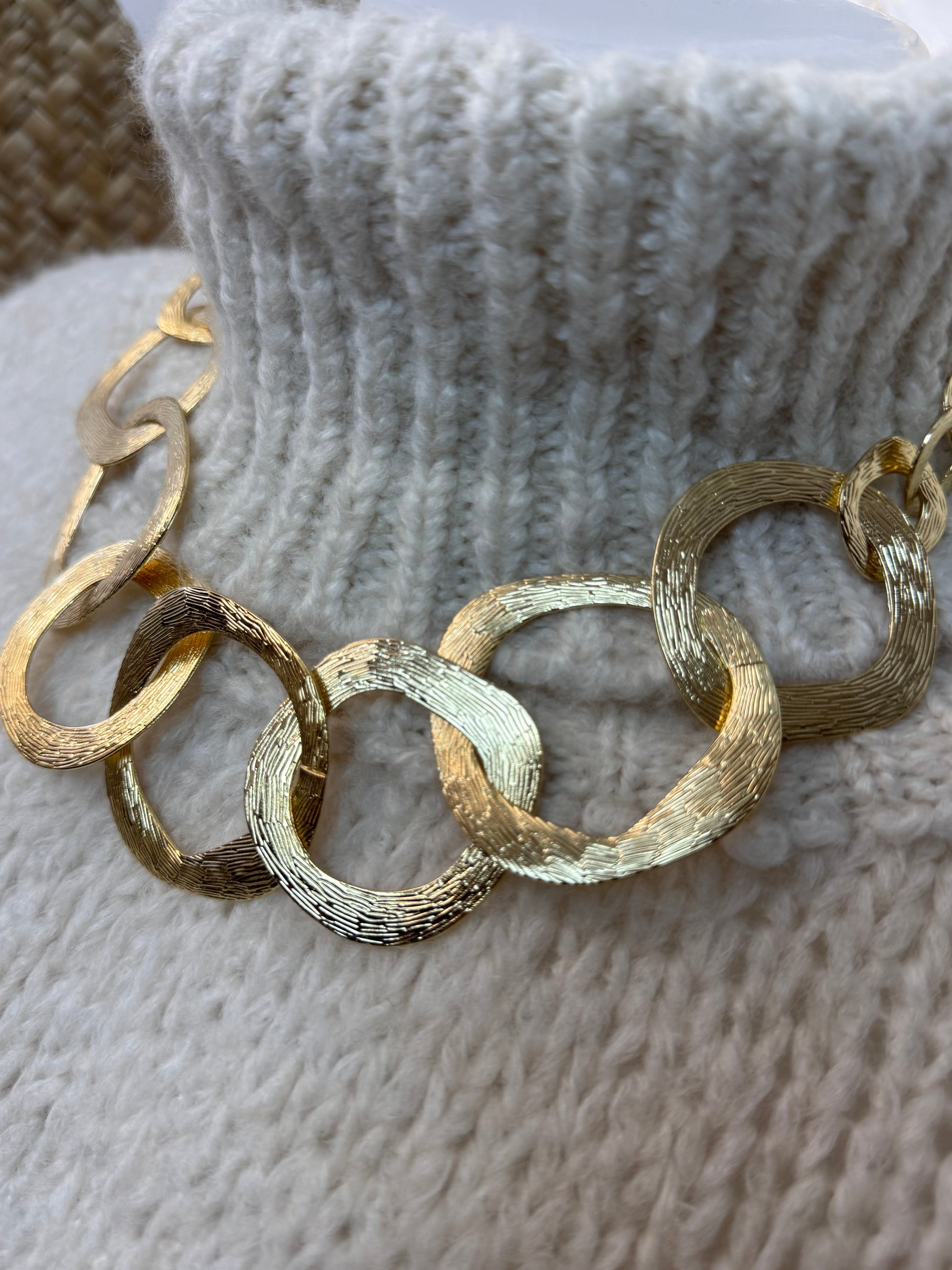 Collier anneaux dorés