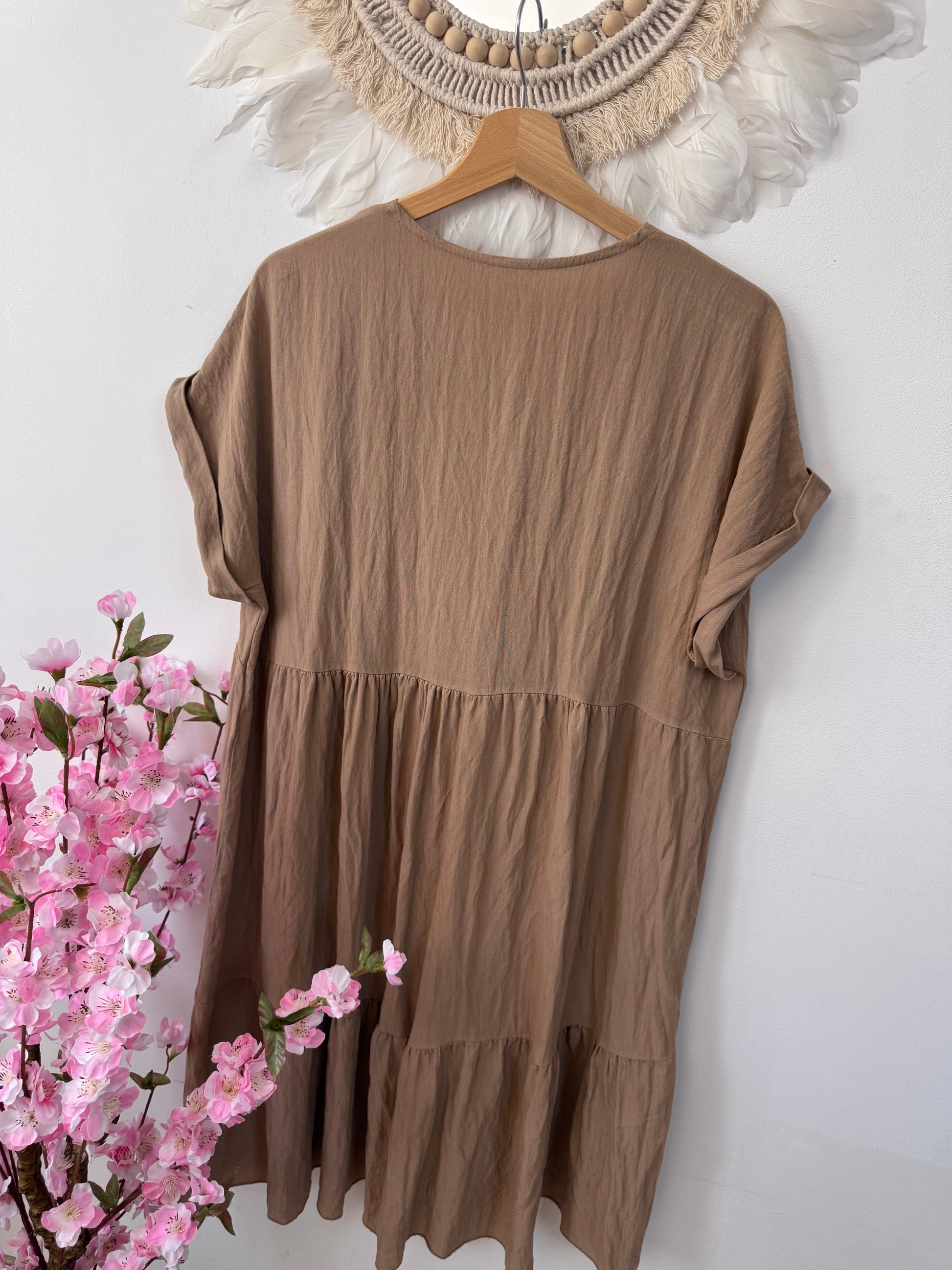 Robe Lison beige camel