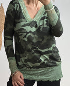 Top dentelle camouflage kaki