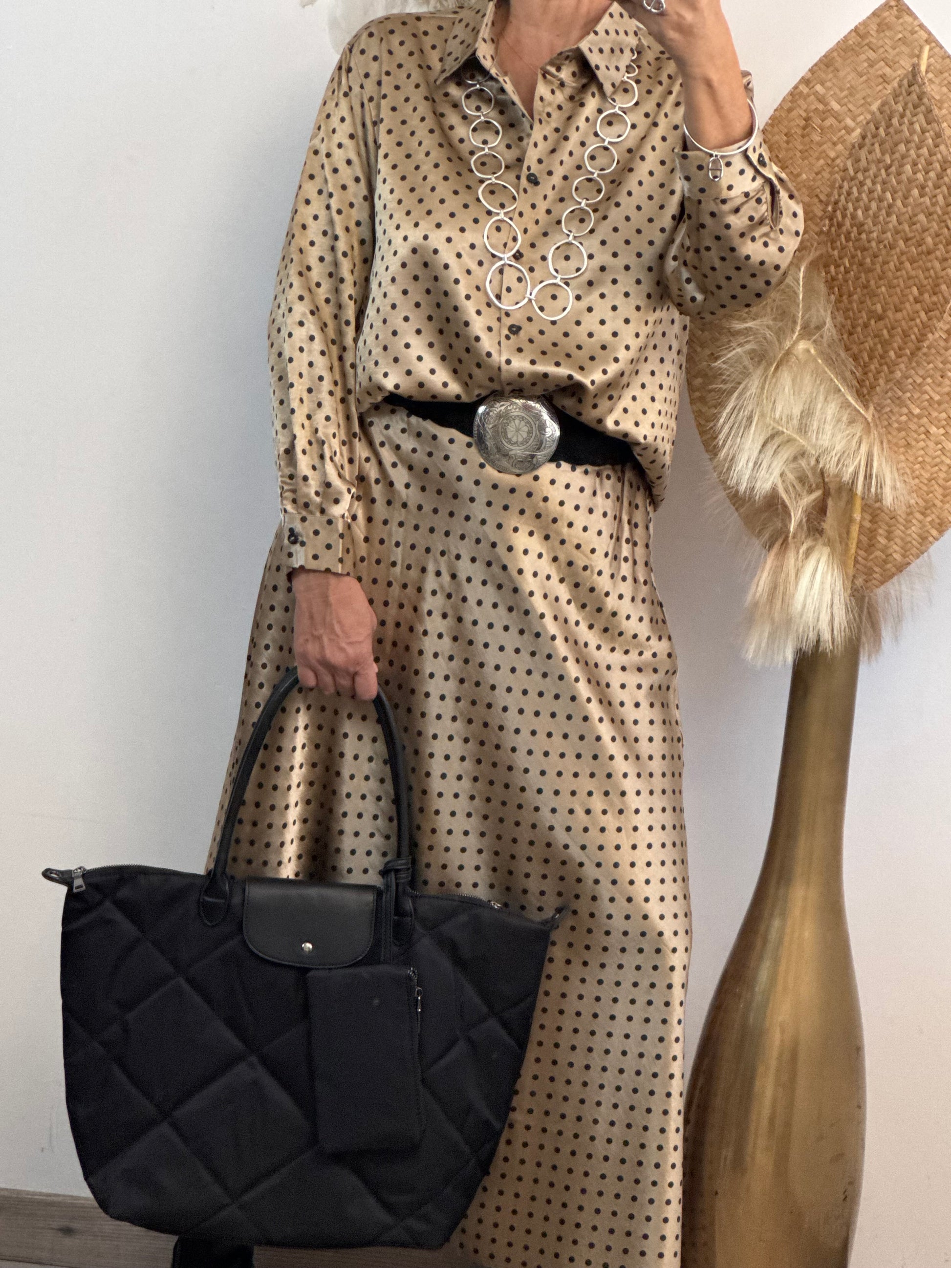 Ensemble jupe et chemise pois plusieurs tailles