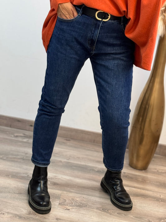 Jean mom fit bleu taille disponible du 44 au 52