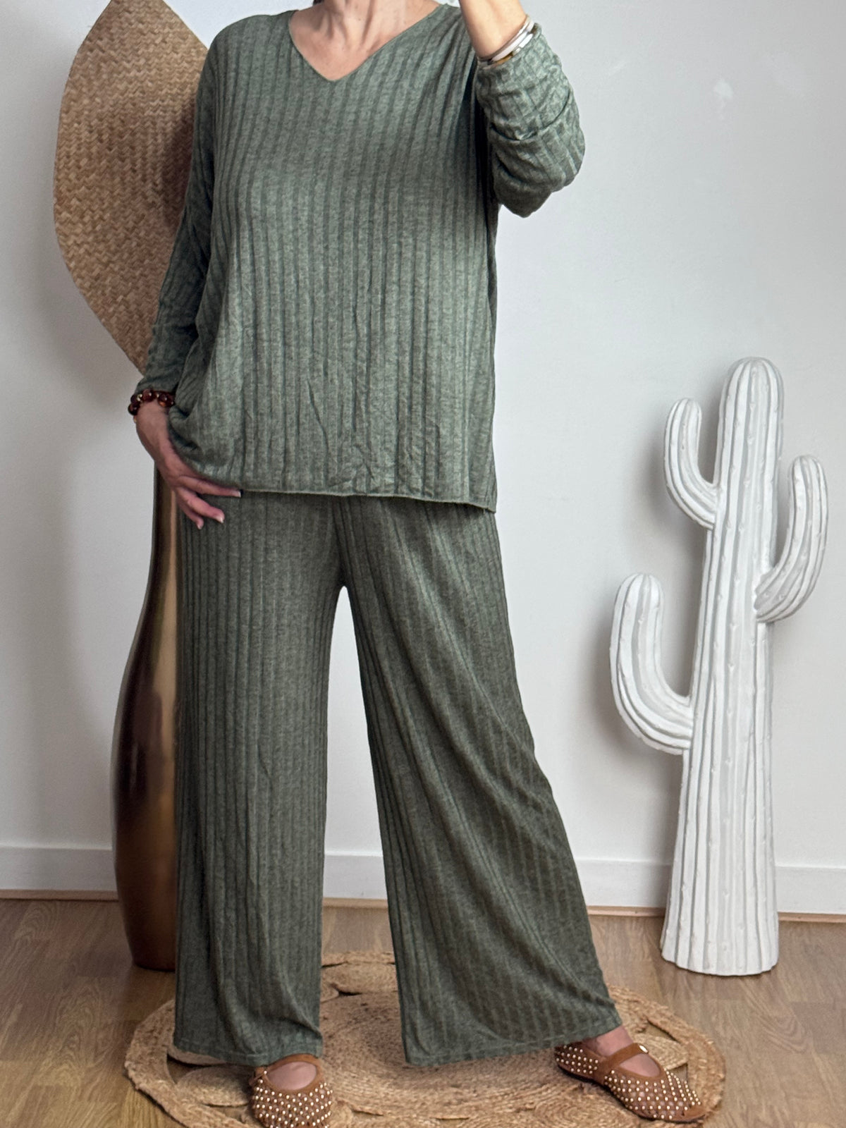 Ensemble cocooning kaki