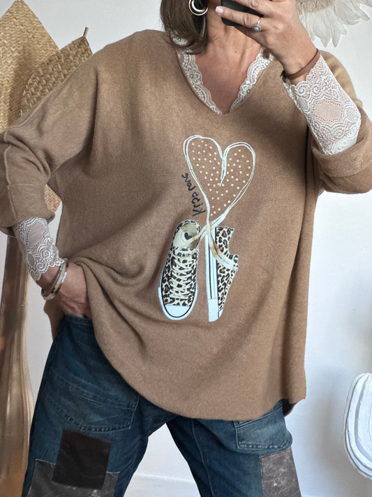 Pull kiss love joli forme camel