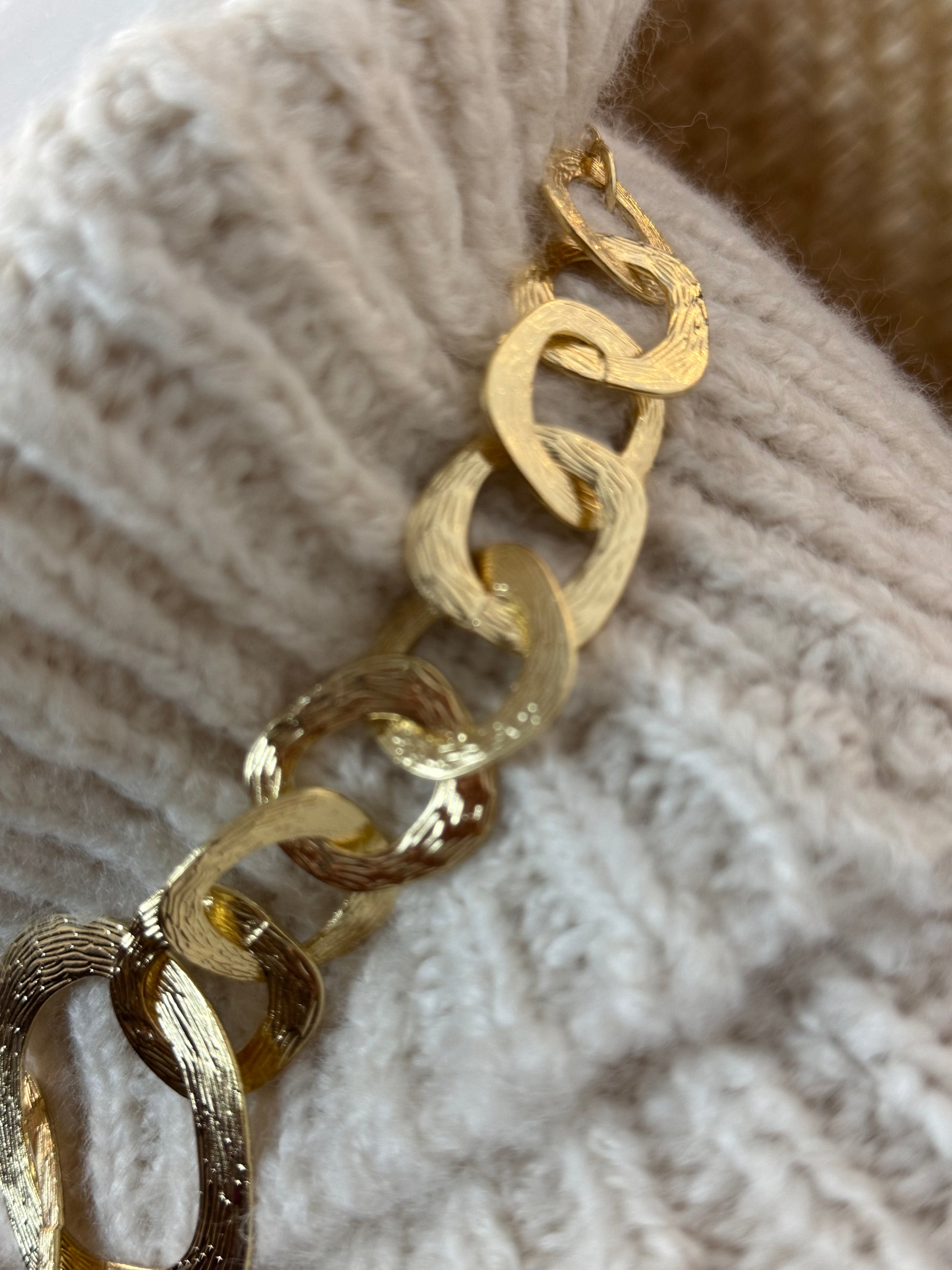 Collier anneaux dorés