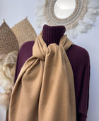 Écharpe cashmere camel