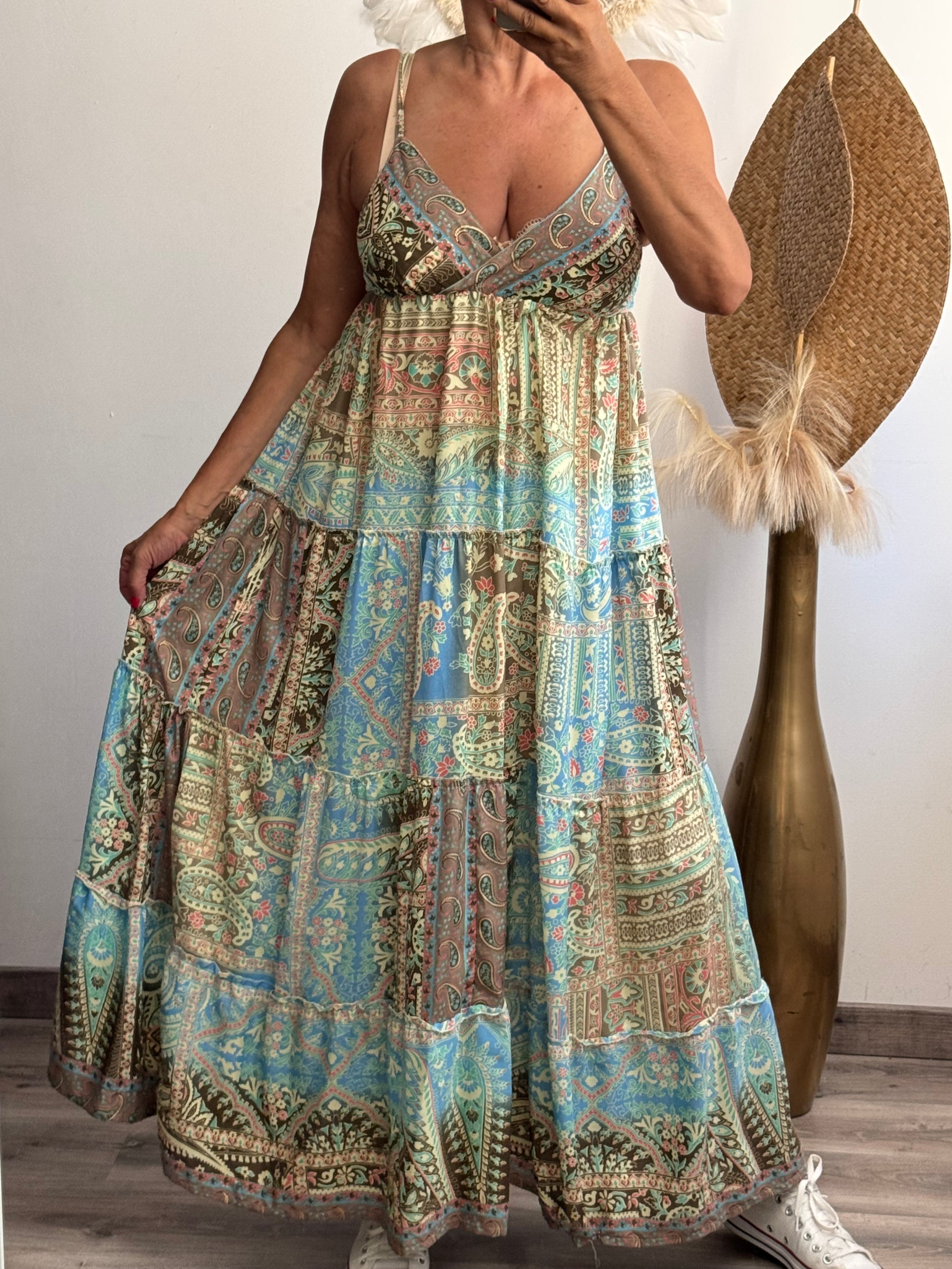 Robe en soie à bretelles