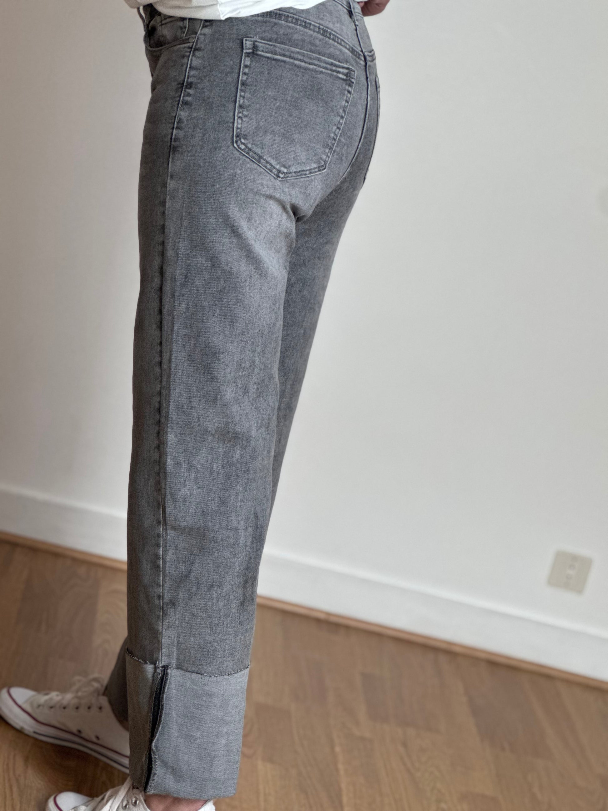 Jean