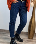 Jean mom fit bleu taille disponible du 44 au 52