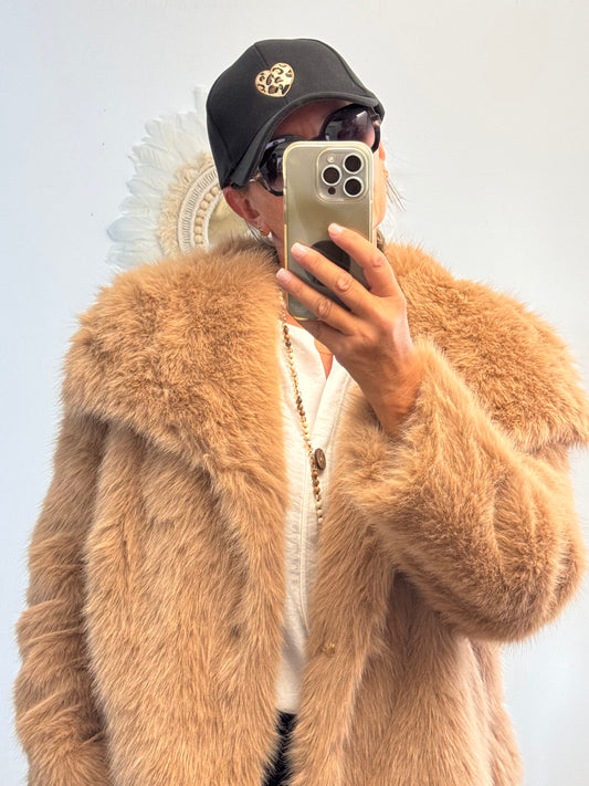 Casquette love noire