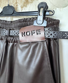 Pantalon SIENNA 🤎 similicuir marron TU 38/46
