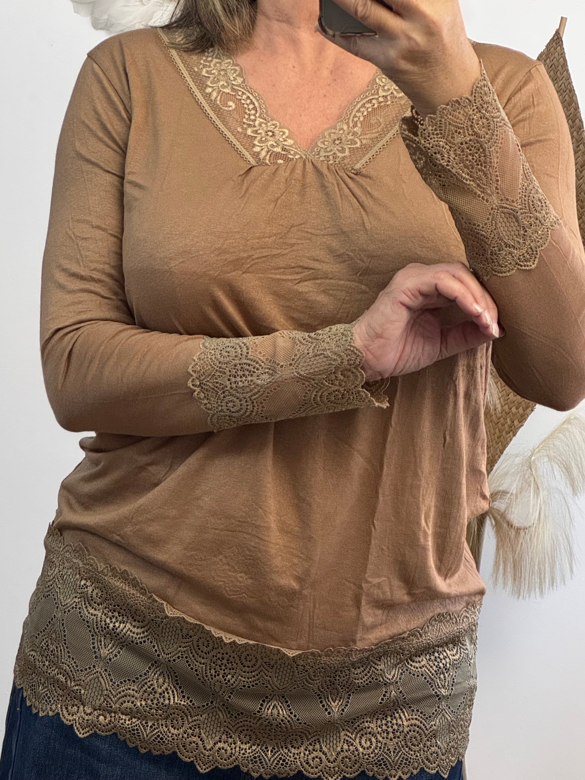 Top dentelle moka TU 40/46 et 46/50