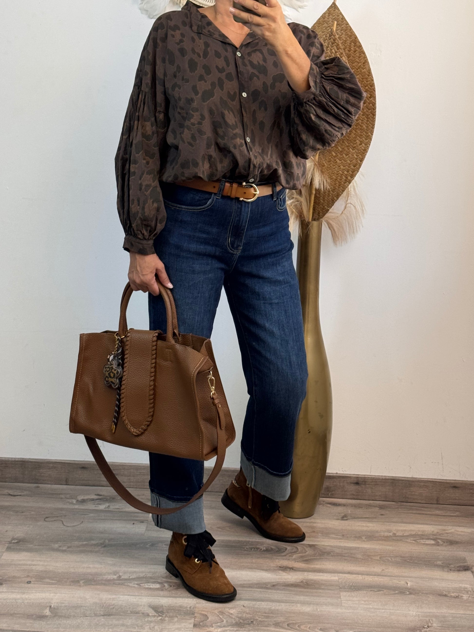 Jeans droit bleu brut cuffed avec revers