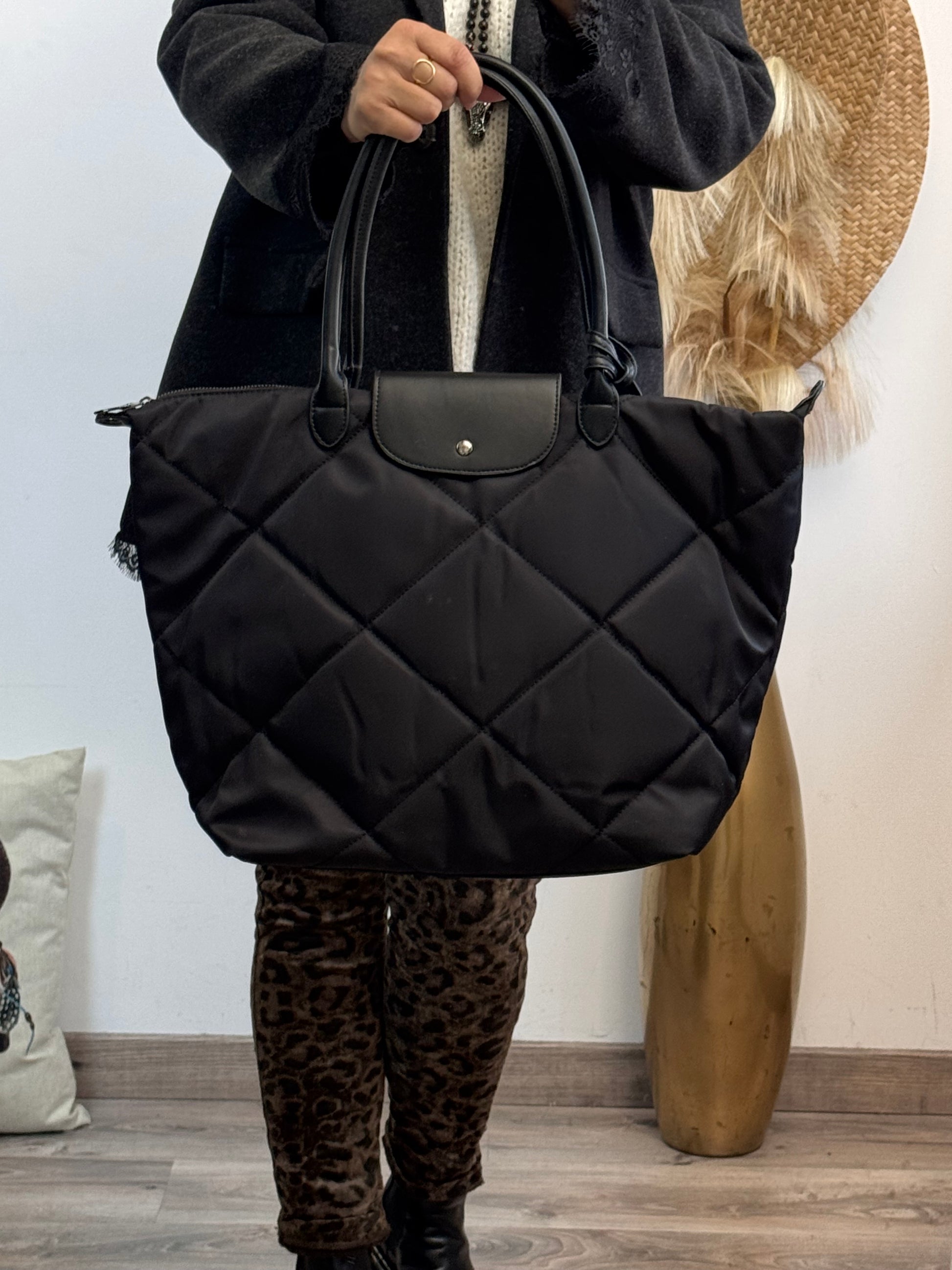 Sac noir matelassé