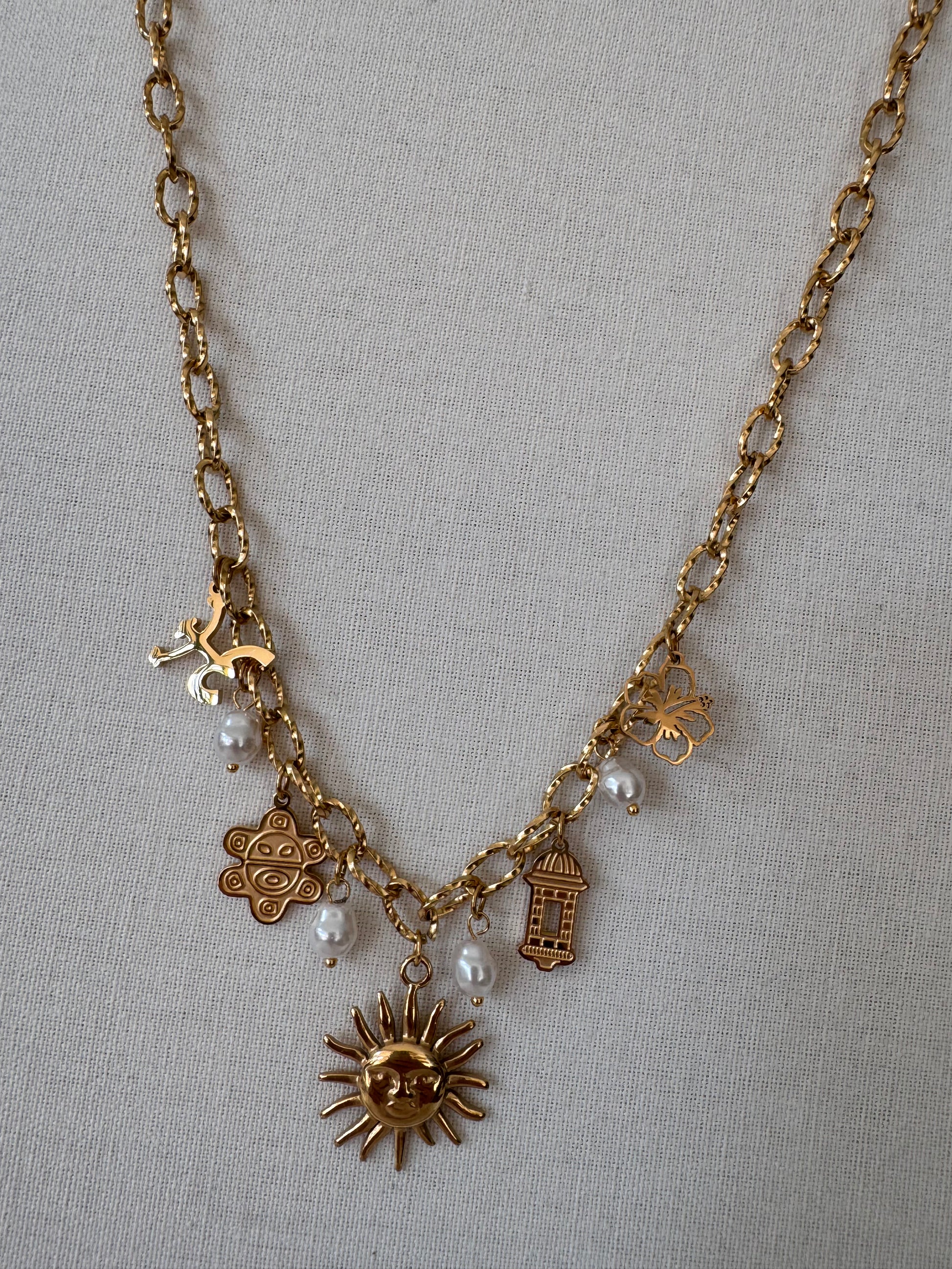 Collier Multi-Breloques Soleil Éclatant Bohème & Lumineux