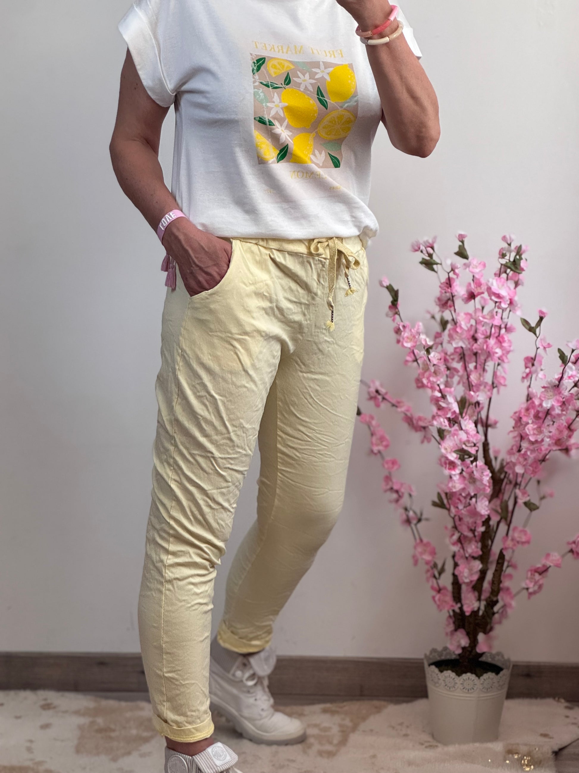 Pantalon magique jaune pâle TU 36/42