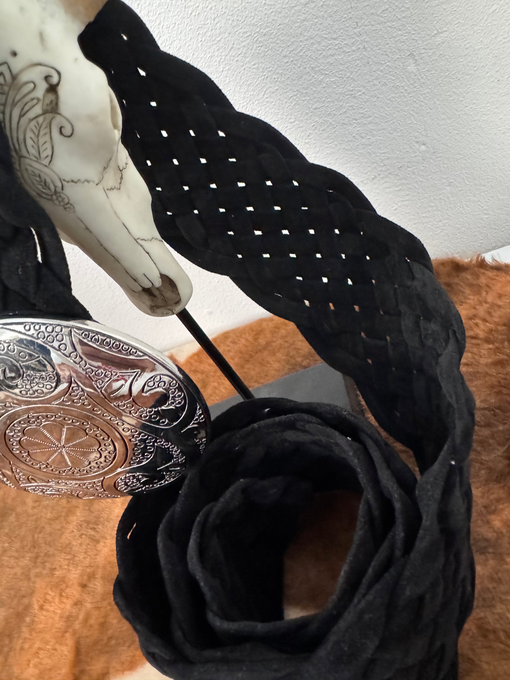 Ceinture bohème noire  boucle argentée