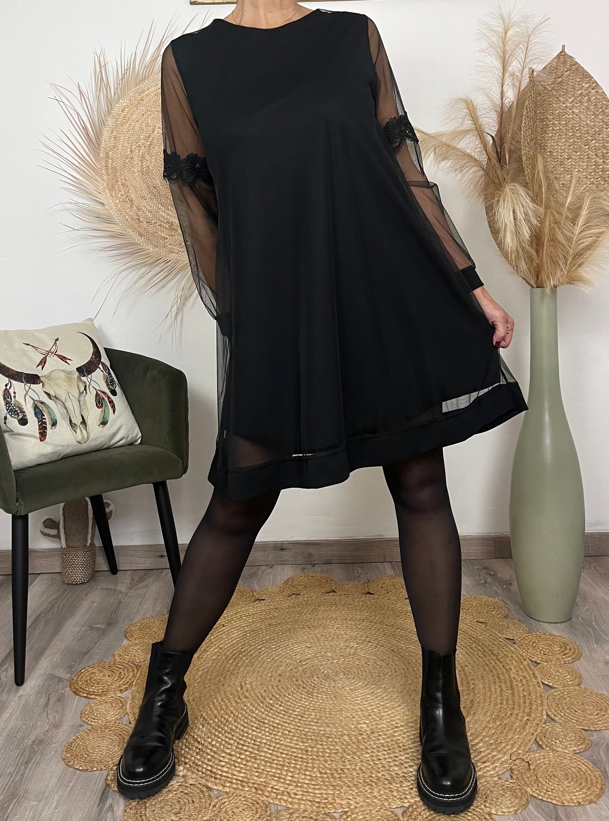 Robe best sale noire habillee