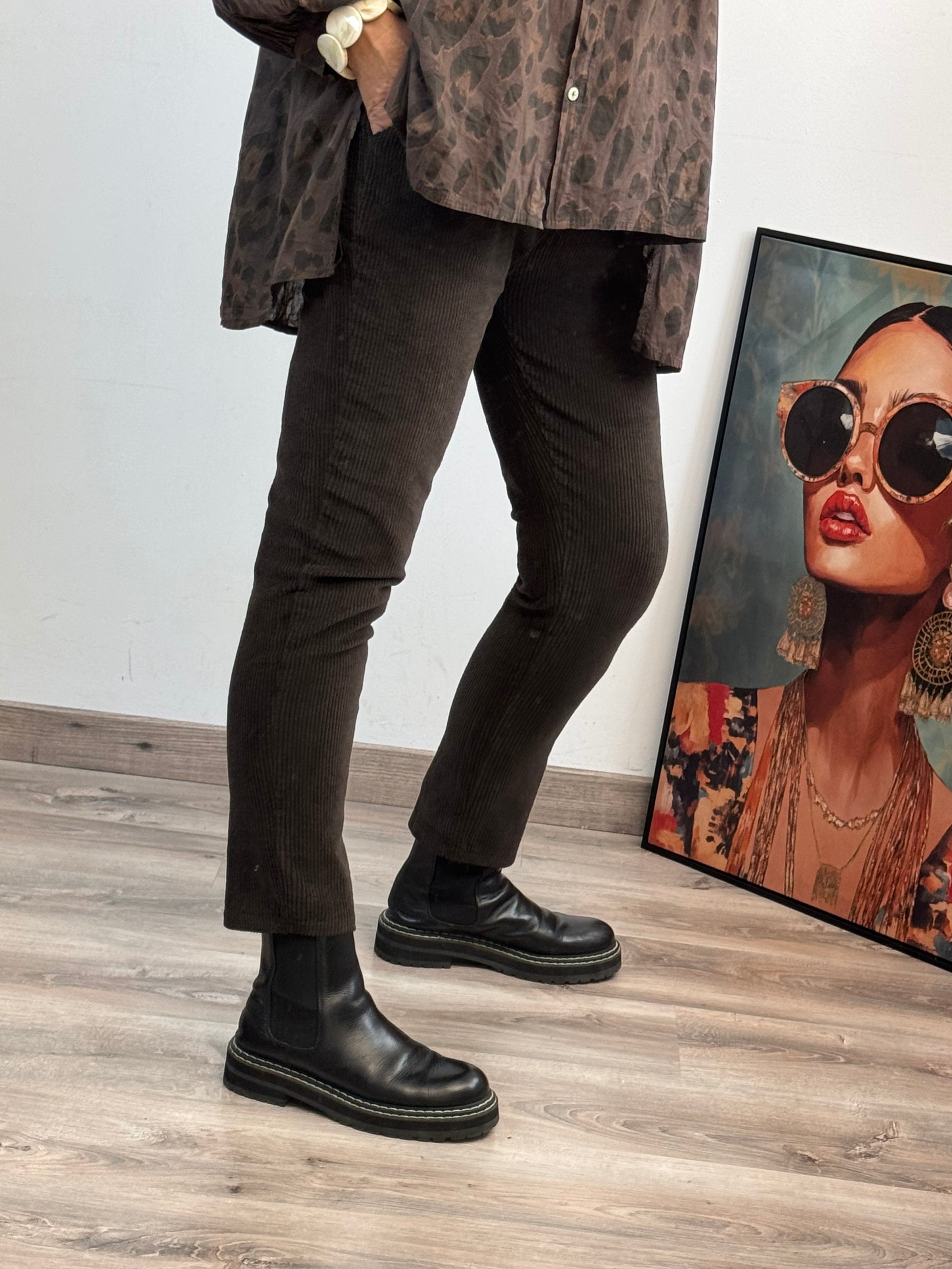 Pantalon velours côtelé marron taille du 38 au 46