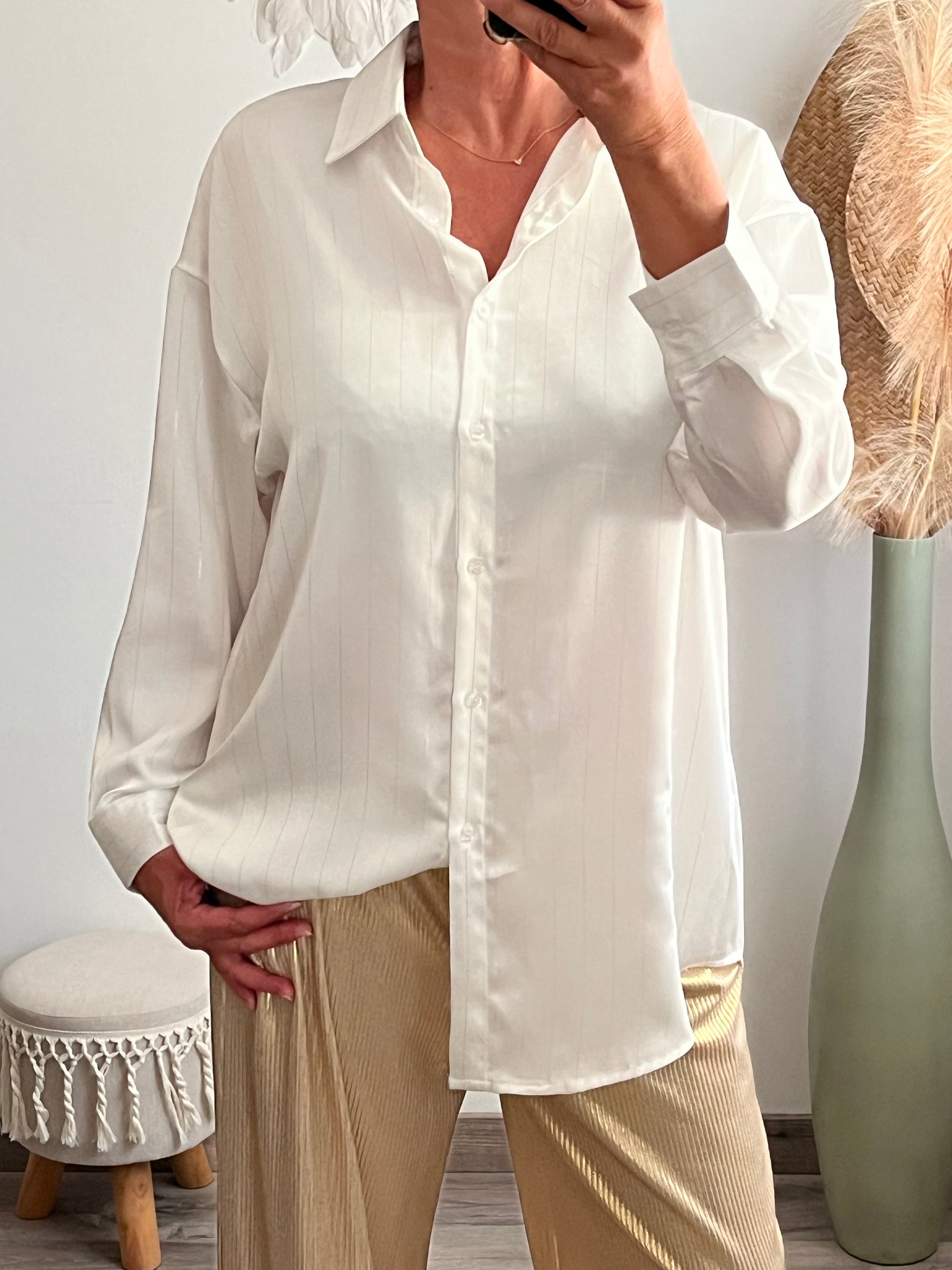 Chemise oversize longue blanche liseret brillant ✨