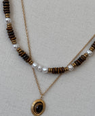 Collier double rang doré perles nacrées et pierre œil de tigre acier