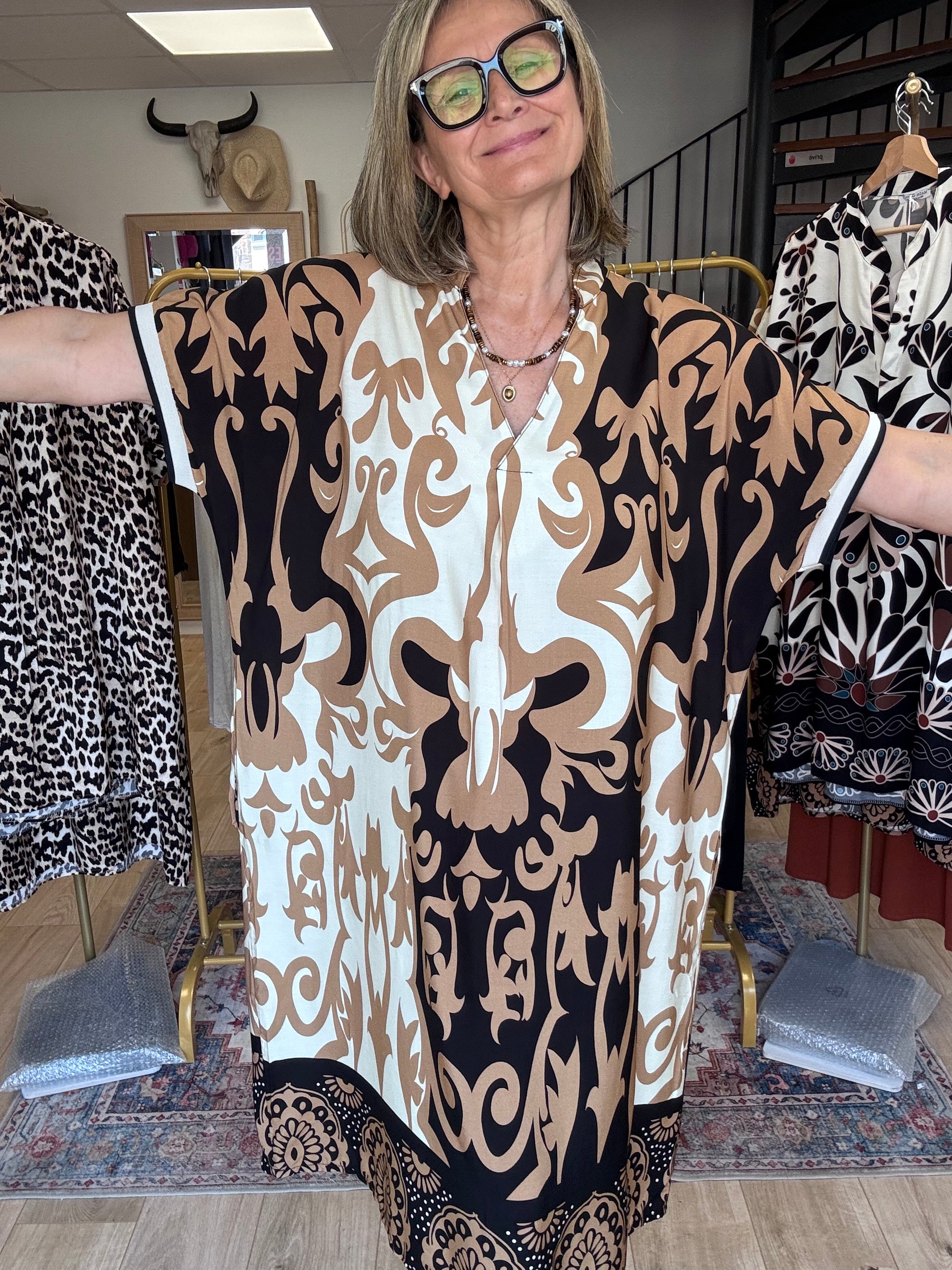 Robe fluide arabesque beige TU 40/48