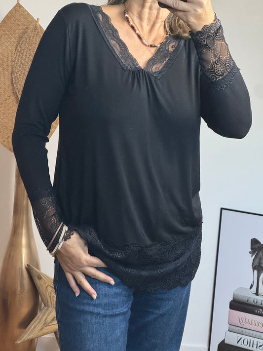 Top dentelle noir