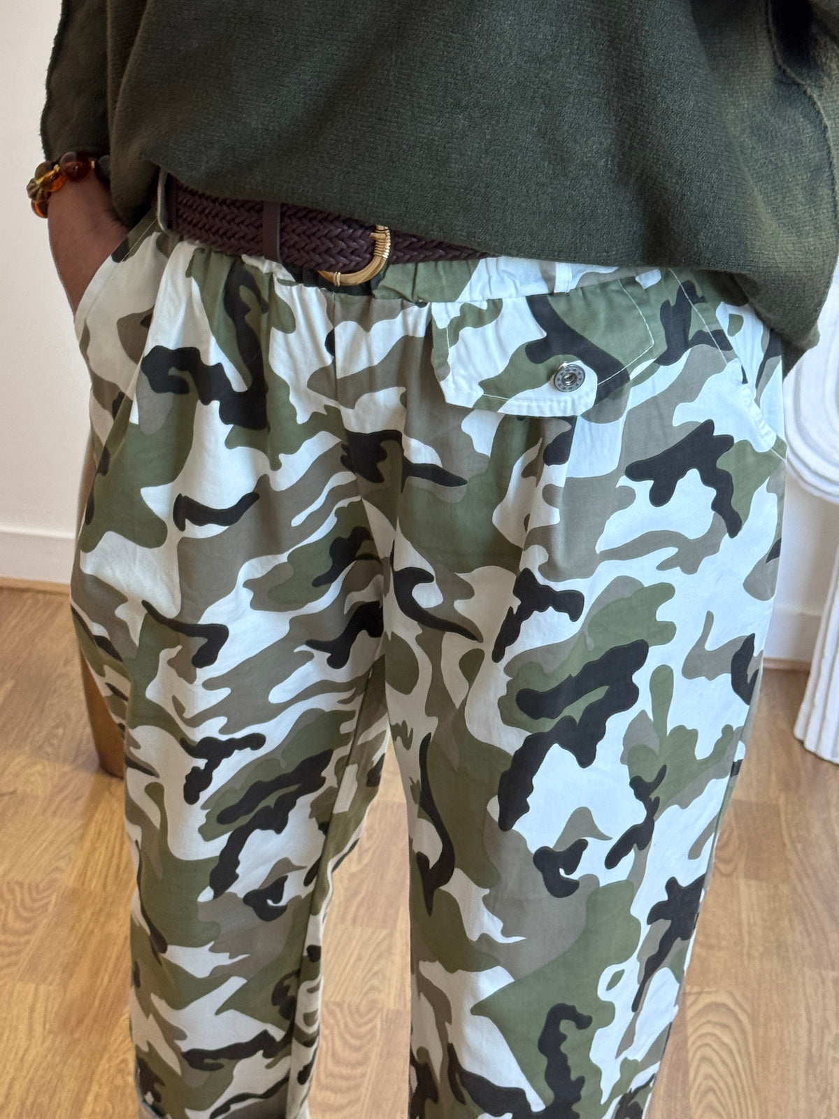 Pantalon camouflage jolie forme 42/50