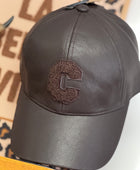 Casquette similicuir marron