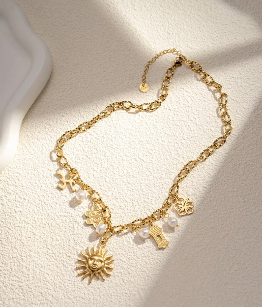 Collier Multi-Breloques Soleil Éclatant Bohème & Lumineux