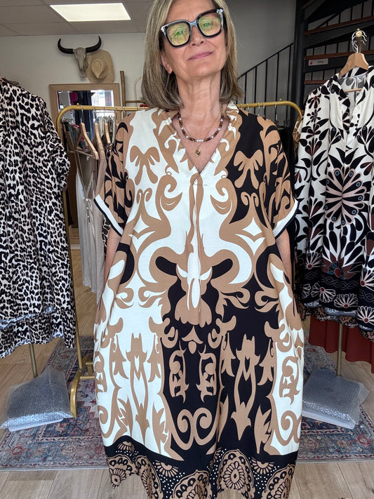 Robe fluide arabesque beige TU 40/48