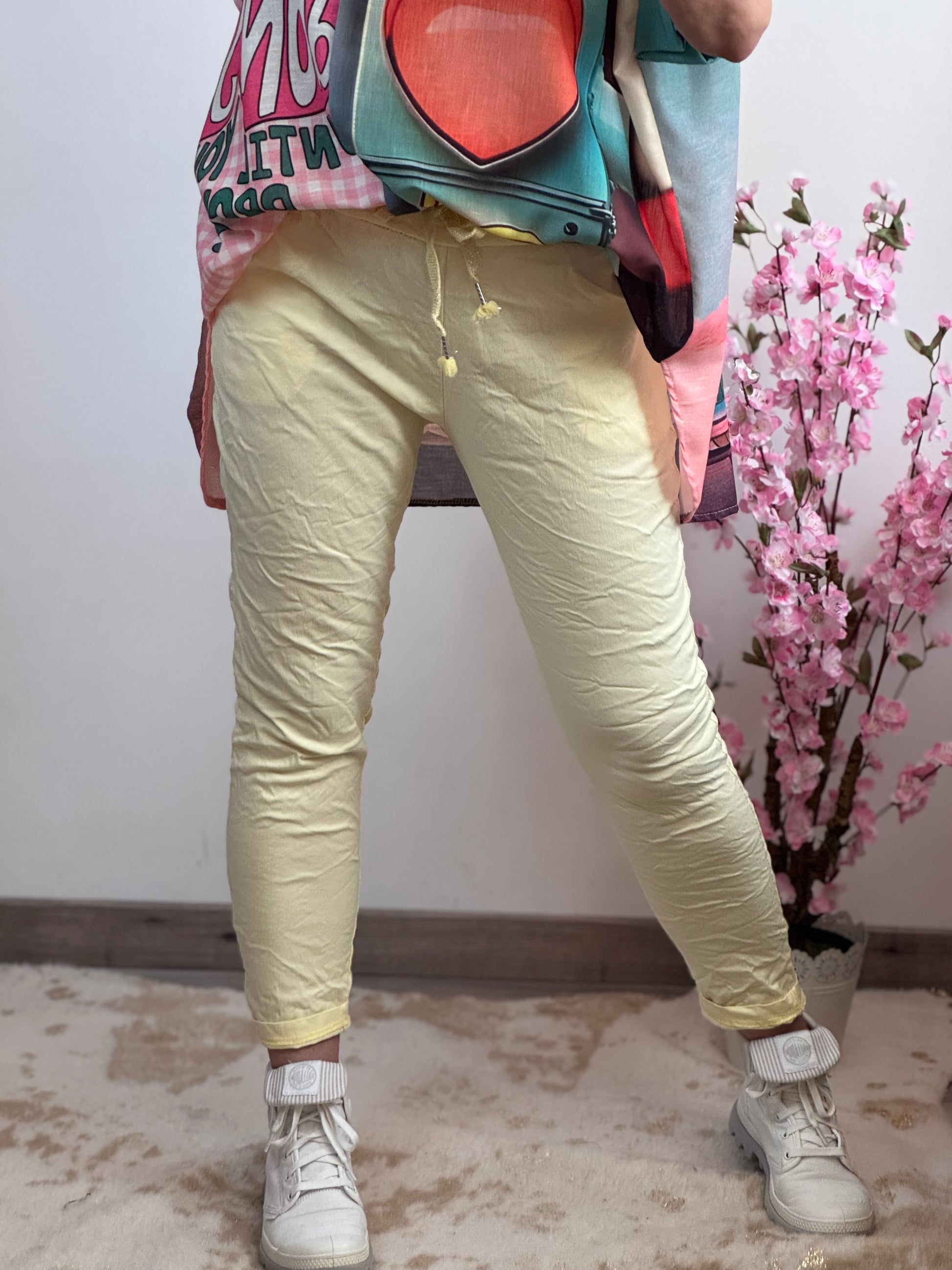 Pantalon magique jaune pâle TU 36/42