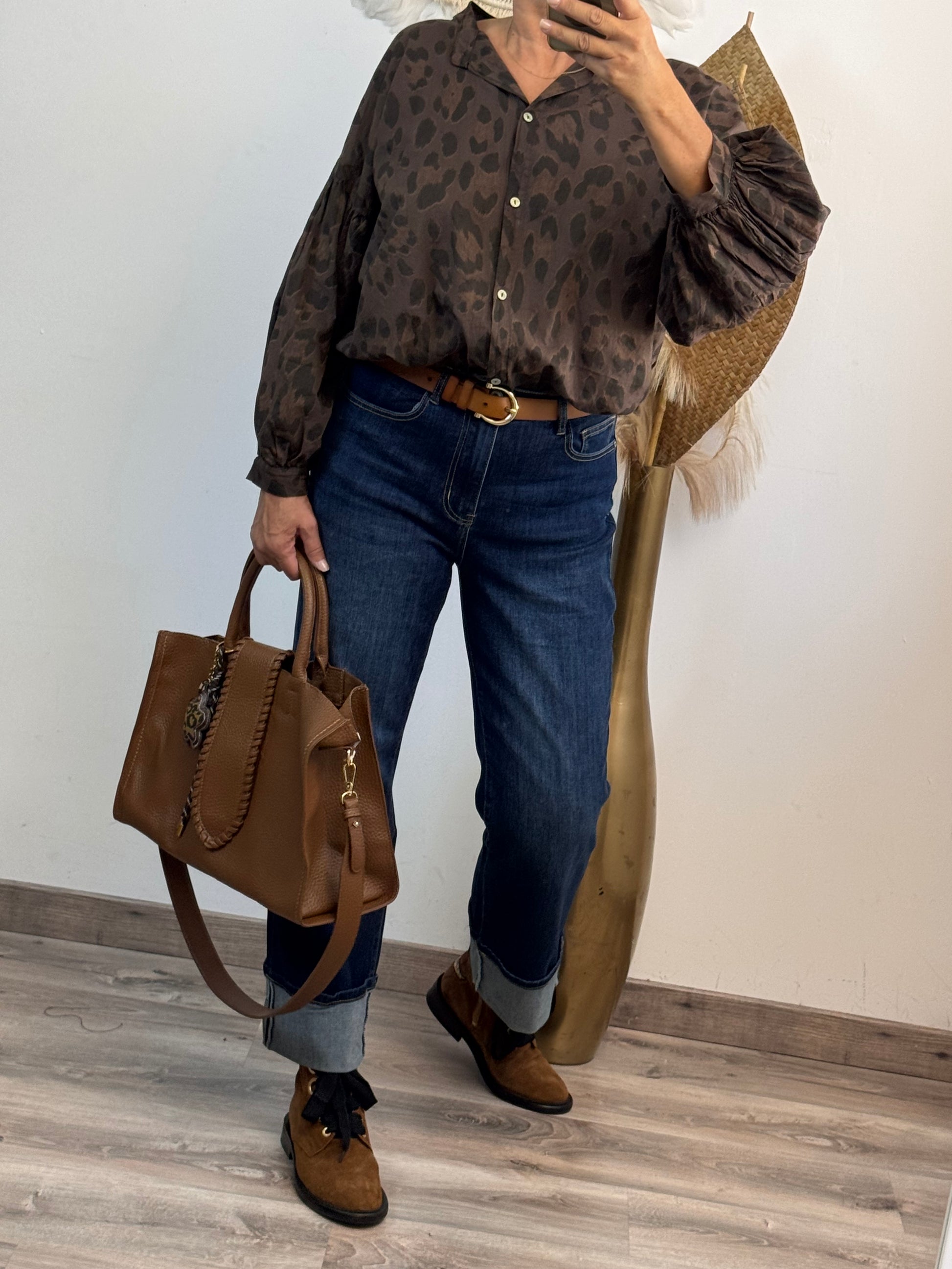 Jeans droit bleu brut cuffed avec revers