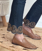 Jean flare bleu brute brodé