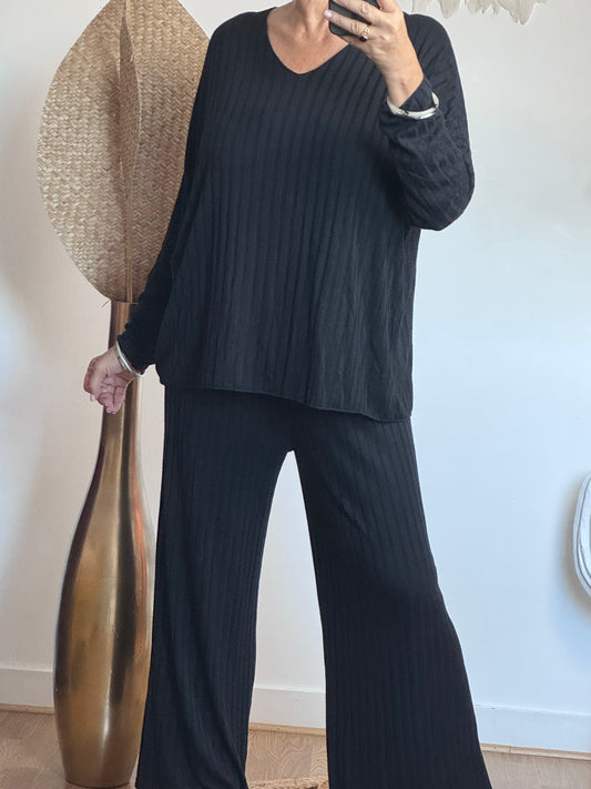 Ensemble cocooning noir