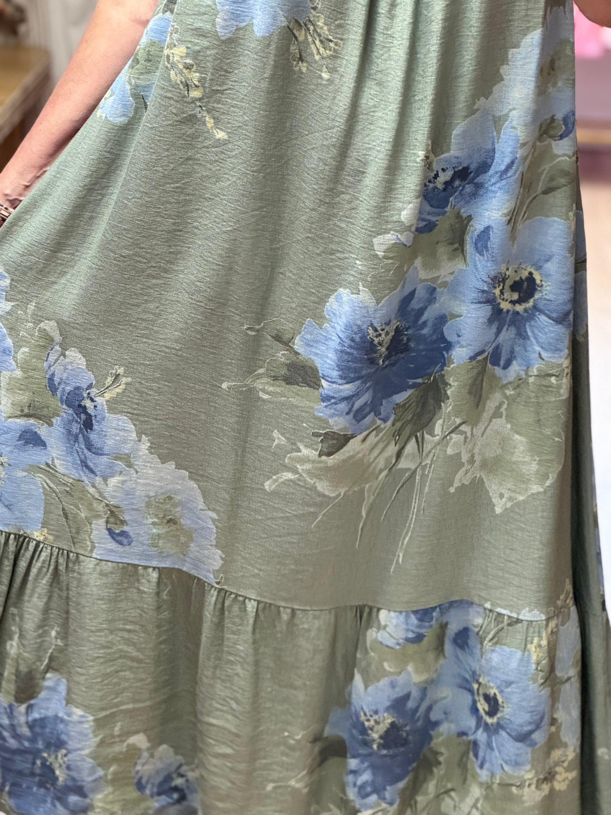 Robe fleurie kaki