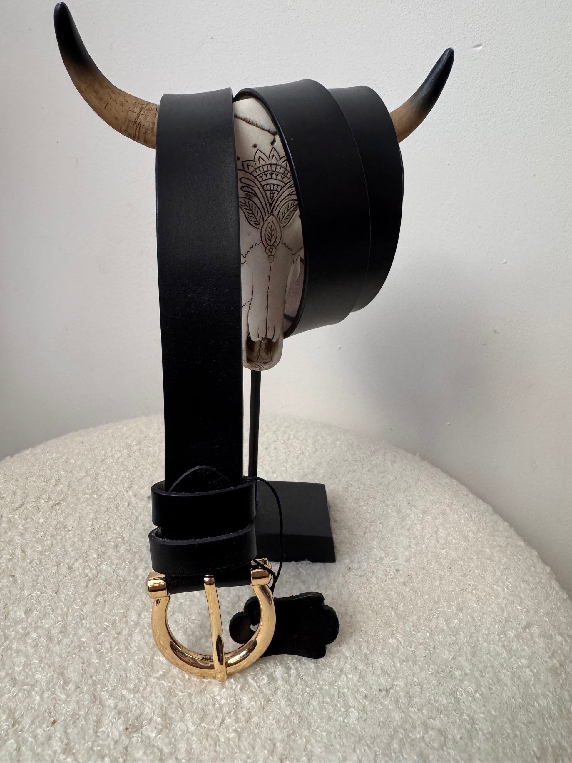 Ceinture cuir noir boucle dorée