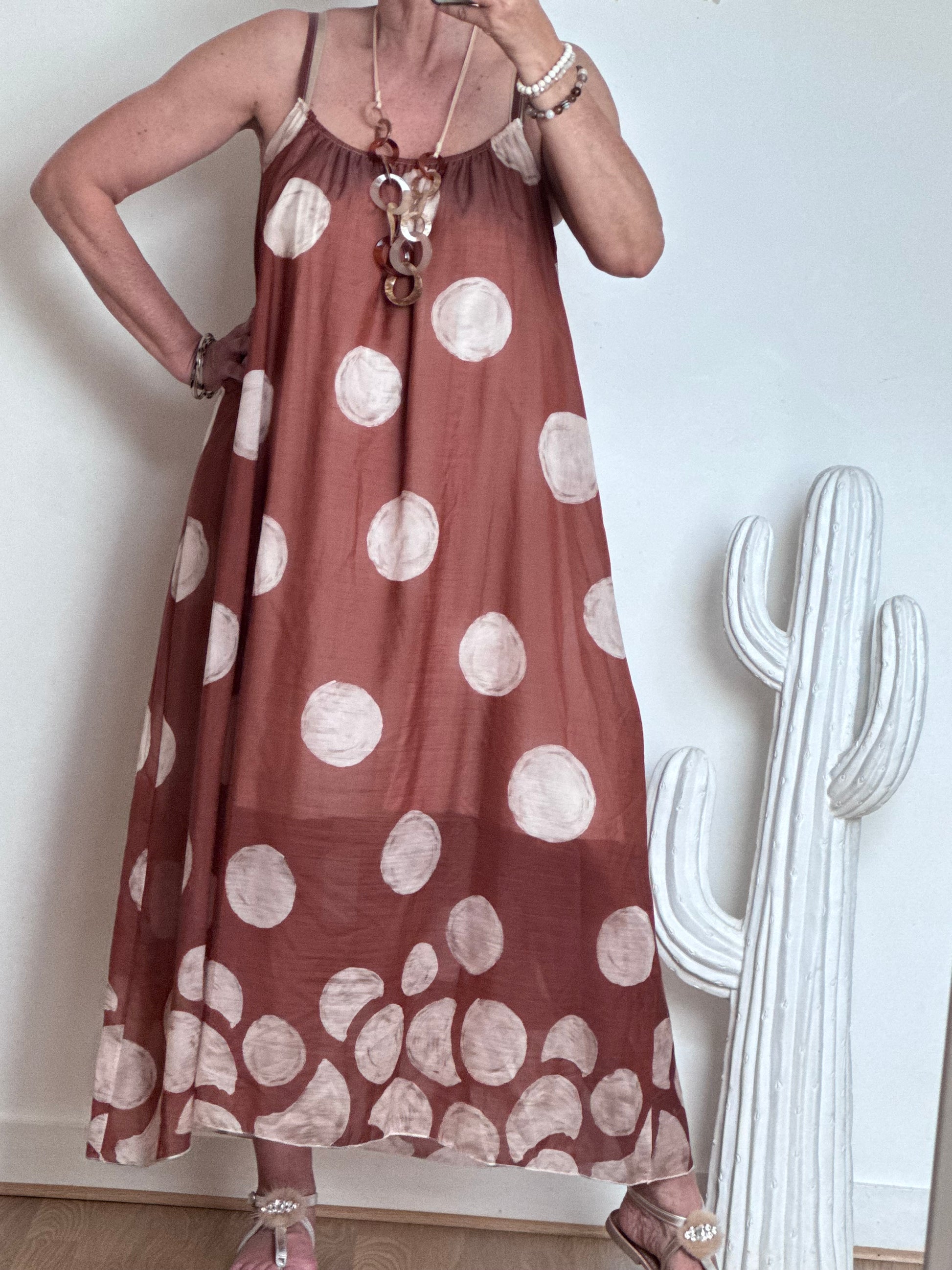 Robe à pois fond terracotta