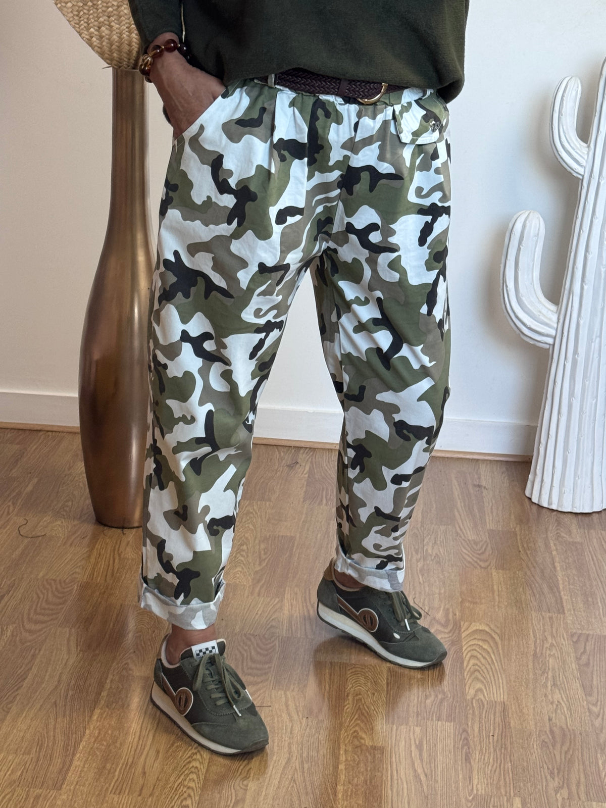 Pantalon camouflage jolie forme 42/50