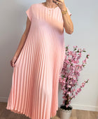 Robe longue plissée rose
