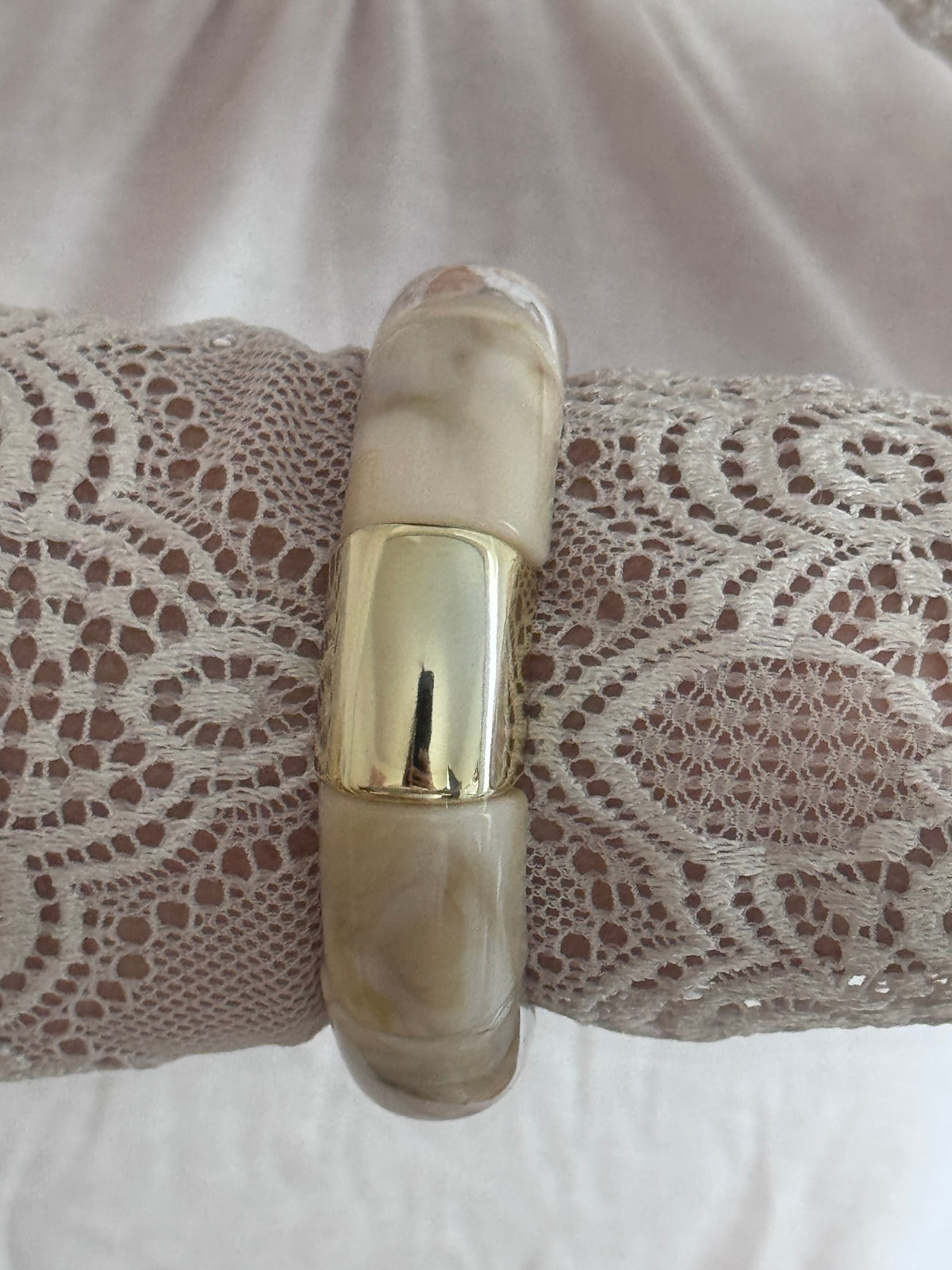 Bracelet beige chic