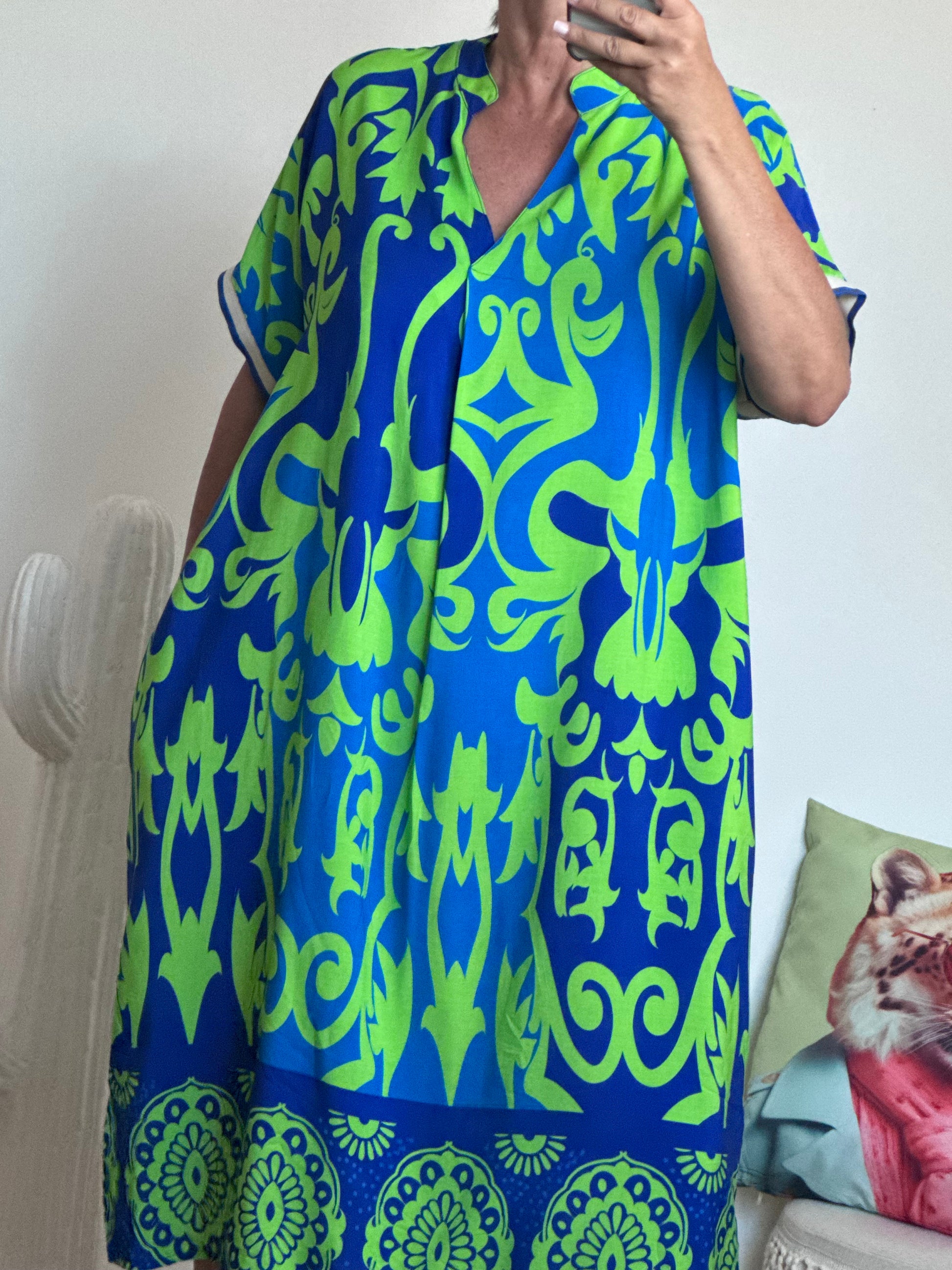 Robe arabesque vert et bleu dur TU 40/48