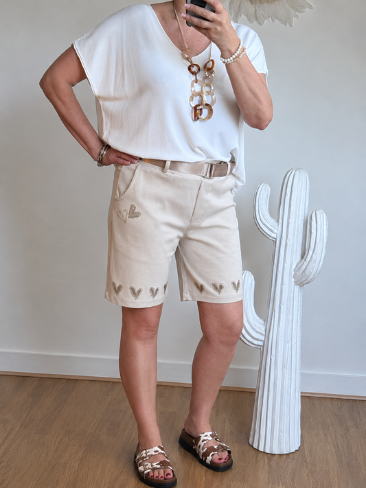 Short confortable beige