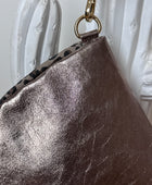 Sac banane cuir véritable Léo et irisé bronze + 2 sangles