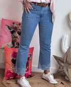 Jeans flare bleu clair brodé