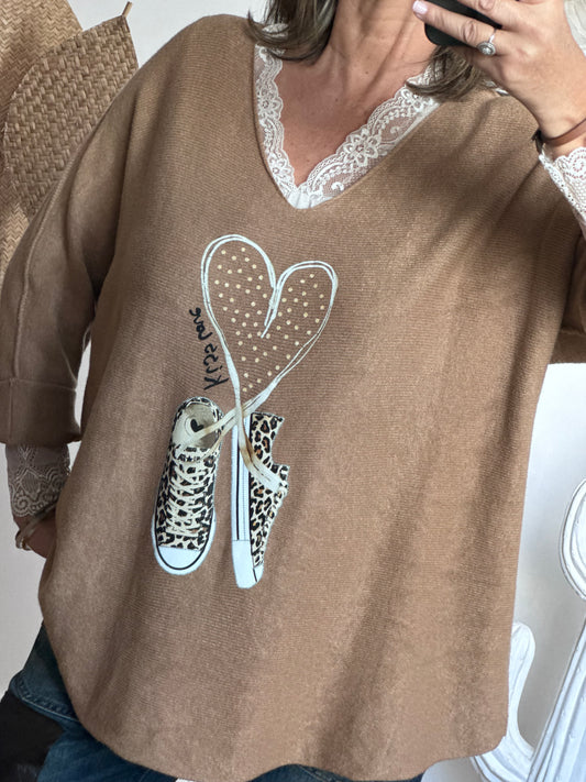 Pull kiss love joli forme camel