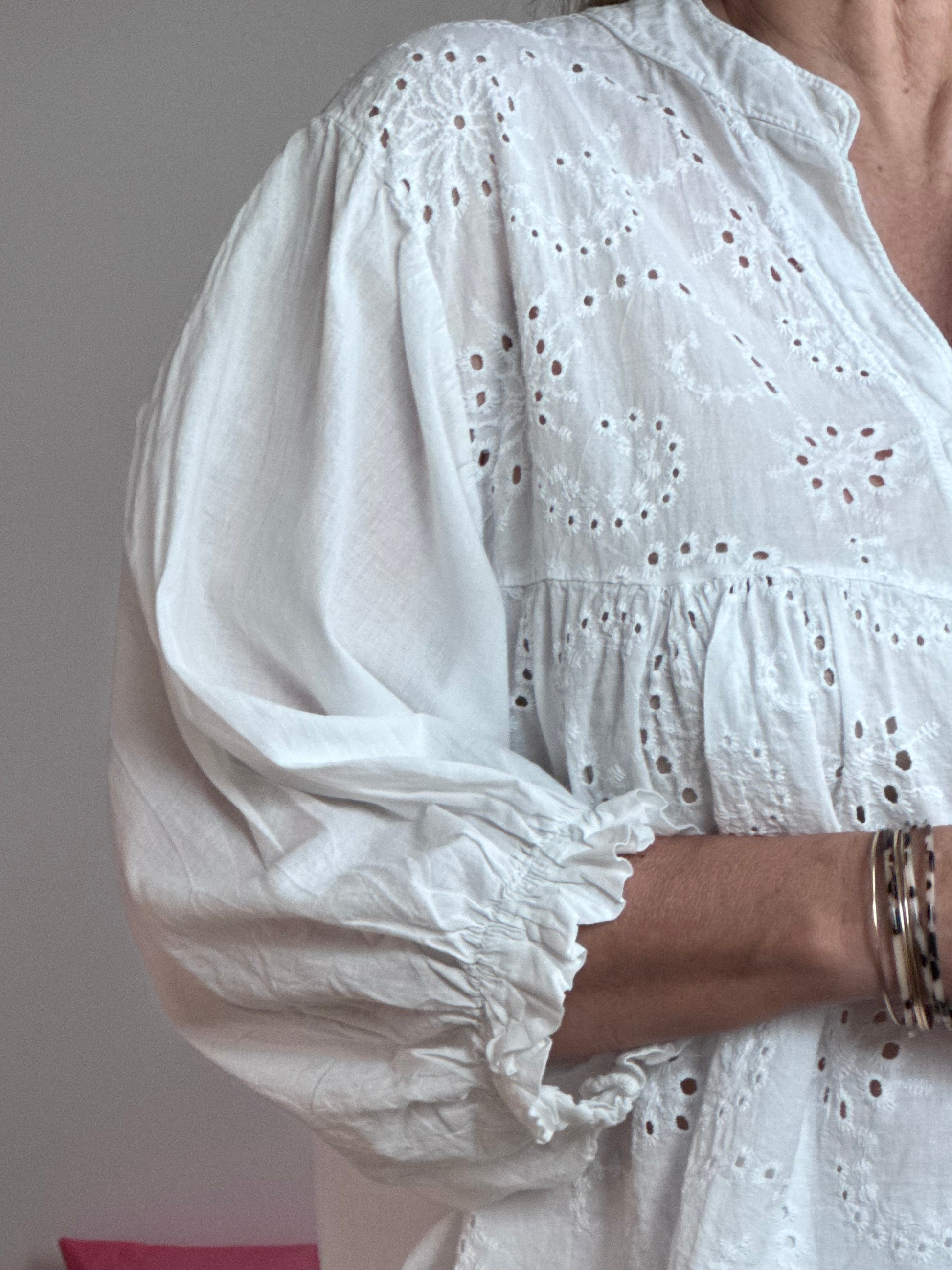 Blouse broderie blanche TU 38/48