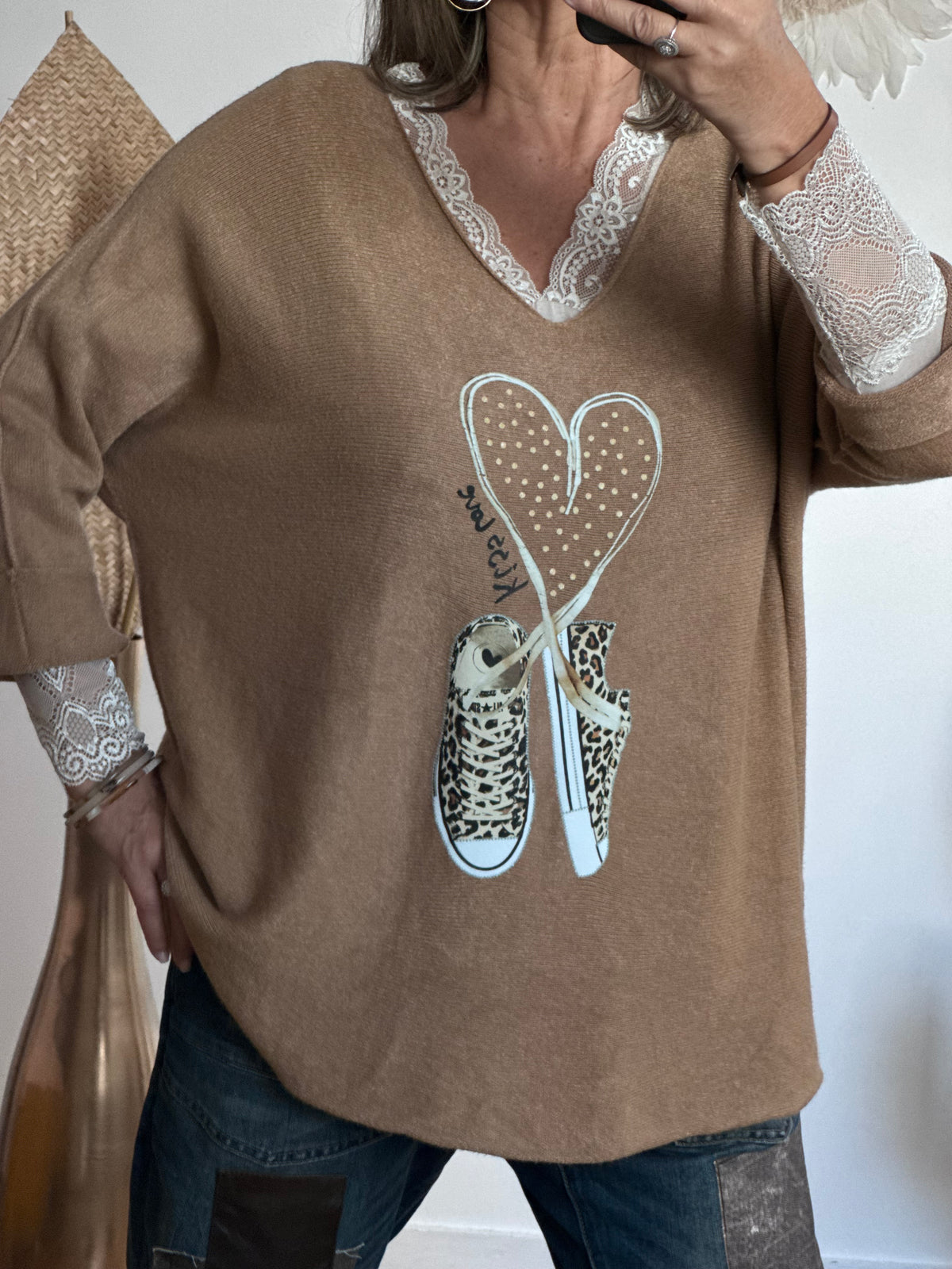 Pull kiss love joli forme camel