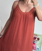 Robe d’été à bretelles terracotta