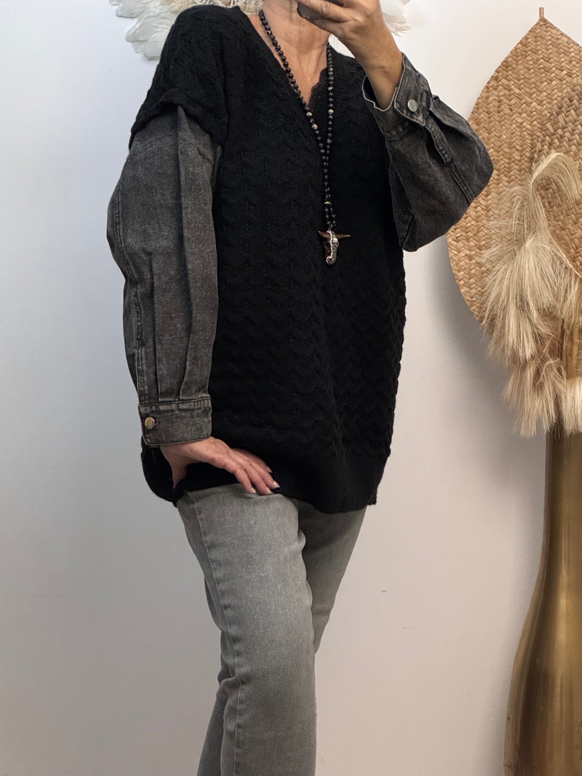 Pull noir manches jeans TU 44/50